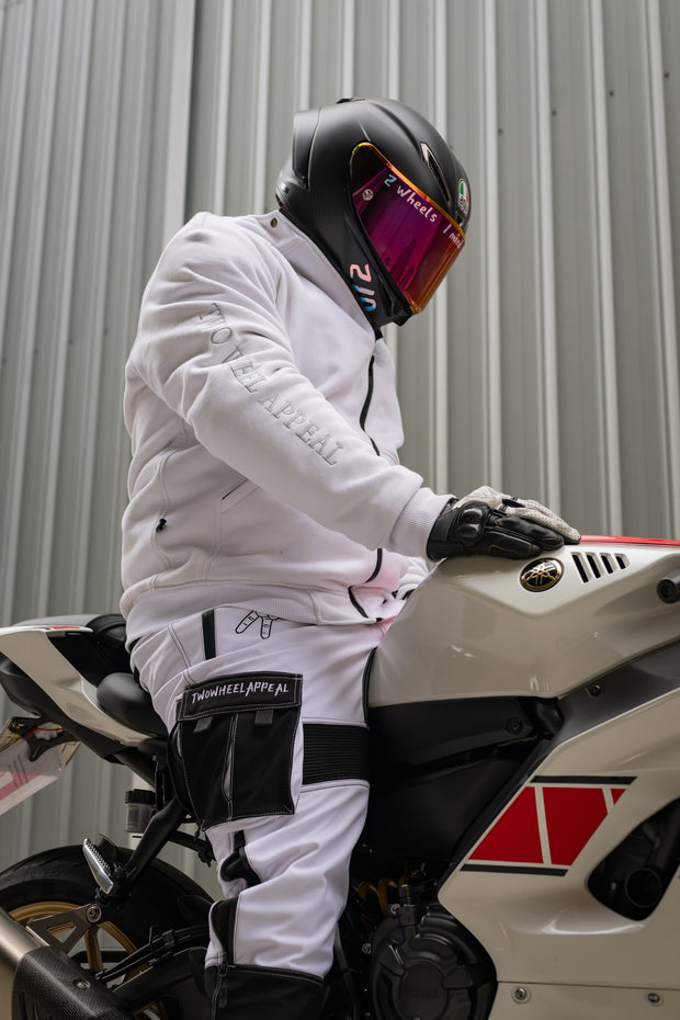 2WA™ ELITE Level II Armoured White CLASSIC Fleece Hoodie