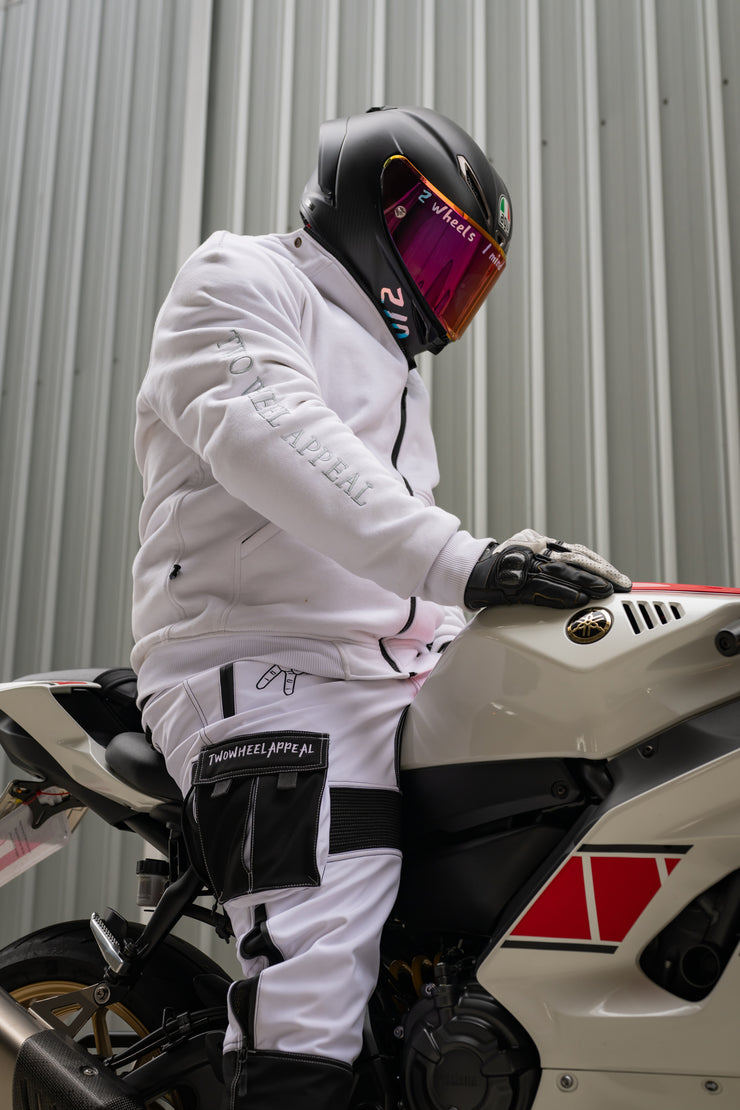 2WA™ ELITE Level II Armoured White CLASSIC Fleece Hoodie