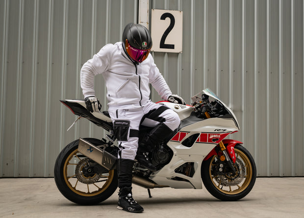 2WA™ ELITE Level II Armoured White CLASSIC Fleece Hoodie
