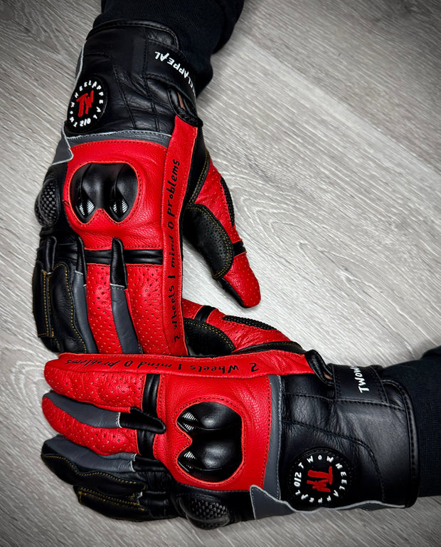 2WA™ ELITE Rich Red RESPECT Glove